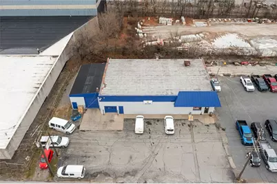 910 Factory Ave, Ellwood City, PA 16117 - Photo 22