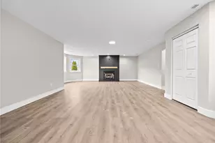 128 Evergreen Dr, Peters Township, PA 15317 - Photo 6