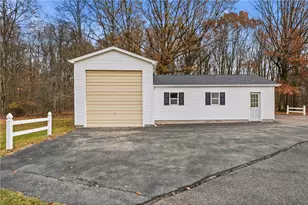 3489 Sample Rd, Hermitage, PA 16148 - Photo 10