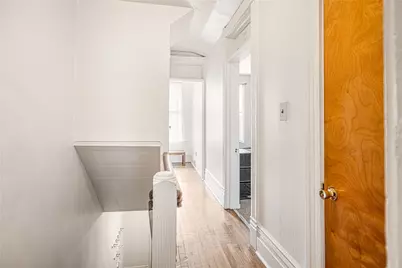 211 4th St, Pittsburgh, PA 15215 - Photo 18