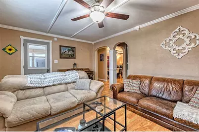 615 W 4th Ave, Derry Boro, PA 15627 - Photo 10