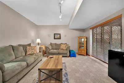 1403 Towne Square Dr, Pittsburgh, PA 15101 - Photo 32