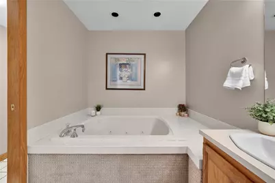 1403 Towne Square Dr, Pittsburgh, PA 15101 - Photo 20