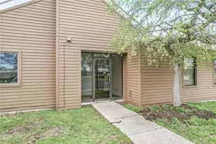 2000 Green St, Farrell, PA 16121 - Photo 2