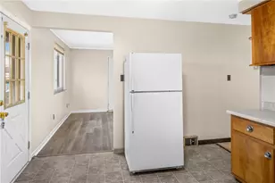 813 Lynda Ln, North Versailles, PA 15137 - Photo 14