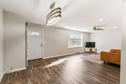 951 Shenango Rd, Chippewa Township, PA 15010 - Photo 4