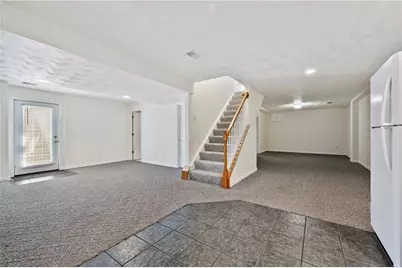 15 Penntowne Drive, Penn Twp, PA 15642 - Photo 34