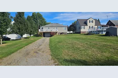 1852 The Circle, Canton Township, PA 15301 - Photo 42