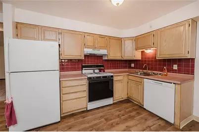 28 Indiana Ave, Avonmore, PA 15618 - Photo 6