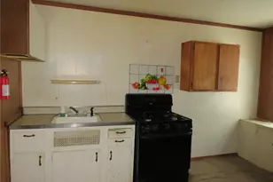74 Castner Ave, Donora, PA 15033 - Photo 28