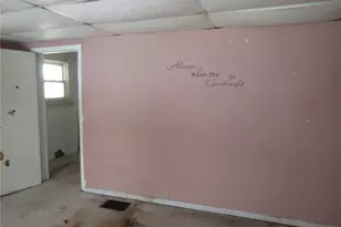 74 Castner Ave, Donora, PA 15033 - Photo 6