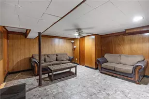 235 Cherrydell Dr, Scott Township, PA 15220 - Photo 20