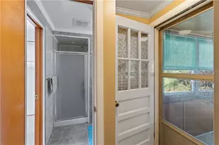 235 Cherrydell Dr, Scott Township, PA 15220 - Photo 12