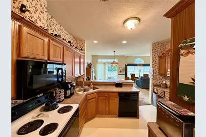 3534 Hunters Woods Blvd #3, Neshannock Township, PA 16105 - Photo 10