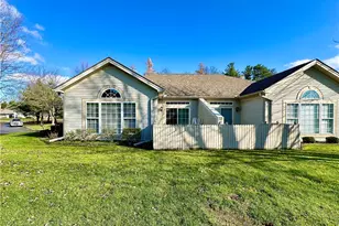 3534 Hunters Woods Blvd, Neshannock Township, PA 16105 - Photo 4