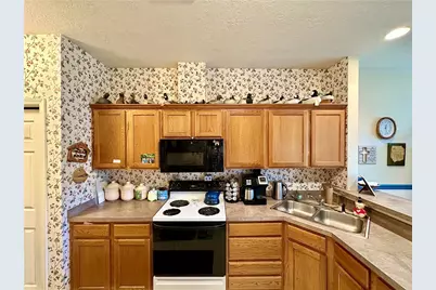 3534 Hunters Woods Blvd #3, Neshannock Township, PA 16105 - Photo 12