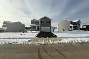 160 Smith Ln, Chippewa Township, PA 15010 - Photo 2