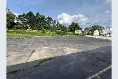 951 W Pittsburgh Street, Hempfield Township, PA 15601 - Photo 30