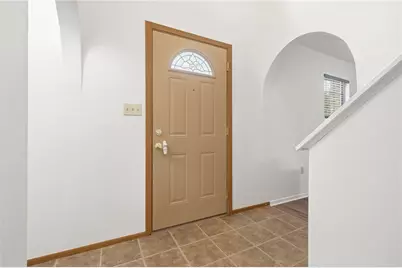 912 Glenwood Court, Cranberry Township, PA 16066 - Photo 4