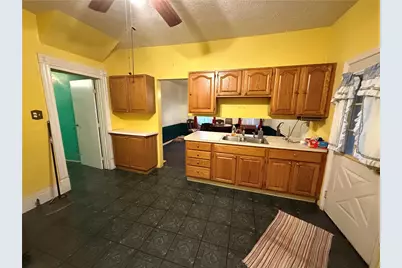 154 S Richhill Street, Franklin Township, PA 15370 - Photo 2