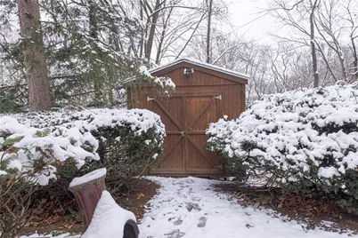 221 Disney Dr, Moon/Crescent Twp, PA 15108 - Photo 4