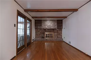 221 Disney Dr, Moon/Crescent Twp, PA 15108 - Photo 16