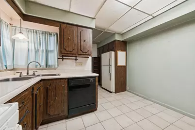 122 N Holland Avenue, Rankin, PA 15104 - Photo 12