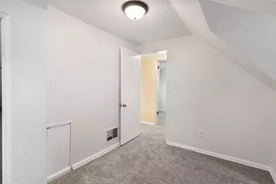 3825 Inland Ave, West Mifflin, PA 15122 - Photo 18