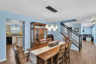 302 Red Fox Ct, Economy, PA 15005 - Photo 12