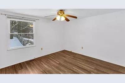 150 Willow Dr, Economy, PA 15042 - Photo 24