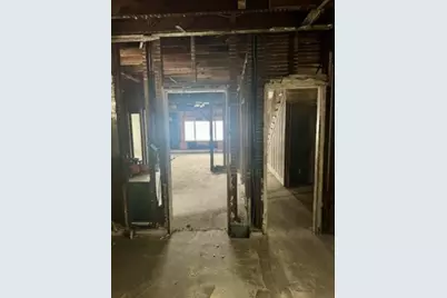 619 Frederick St, McKees Rocks, PA 15136 - Photo 4