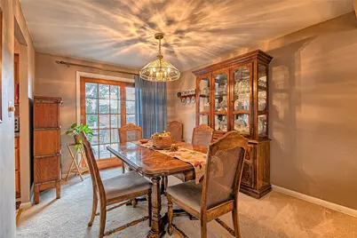 216 Roxbury Drive, Hempfield Township, PA 15601 - Photo 8