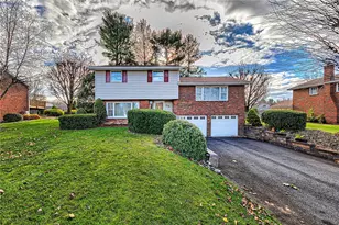 216 Roxbury Dr, Hempfield Township, PA 15601 - Photo 1