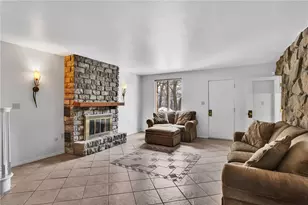 169 Woodshire Dr, Pittsburgh, PA 15215 - Photo 36