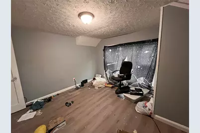 321 E Garfield Avenue, New Castle, PA 16105 - Photo 18