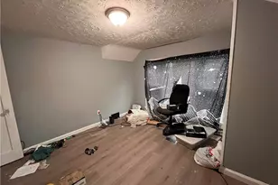 321 E Garfield Ave, New Castle, PA 16105 - Photo 18