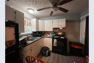 321 E Garfield Avenue, New Castle, PA 16105 - Photo 16