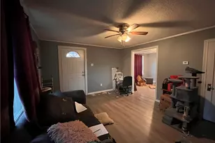 321 E Garfield Ave, New Castle, PA 16105 - Photo 14