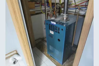 860 Lansberry Court, Somerset Boro, PA 15501 - Photo 16