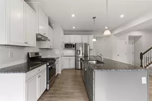 5026 Summit Dr, South Park, PA 15129 - Photo 12