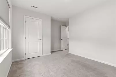 5026 Summit Dr, South Park, PA 15129 - Photo 24