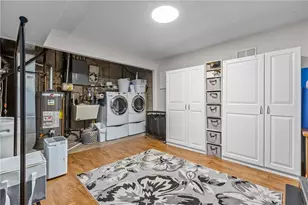 1104 W Ridge Rd, Pittsburgh, PA 15101 - Photo 28