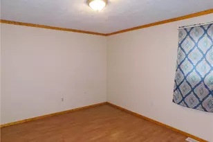 35 Pershing Ave, Uniontown, PA 15401 - Photo 12