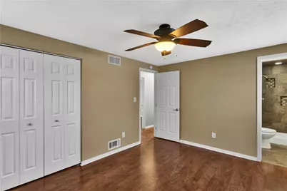 124 Macbeth Dr, Lower Burrell, PA 15068 - Photo 8