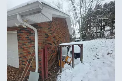 429 Paris Colliers Rd, Burgettstown Boro, PA 15021 - Photo 2