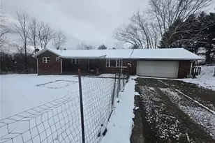 429 Paris Colliers Rd, Burgettstown Boro, PA 15021 - Photo 1