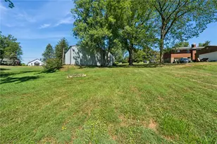 135 Pear Orchard Rd, Moon/Crescent Twp, PA 15108 - Photo 4