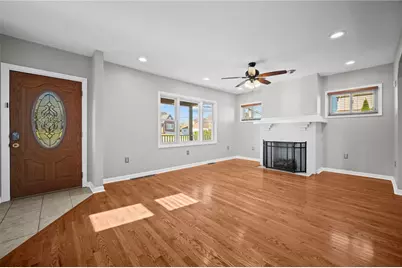 4839 Lougean Ave, Pittsburgh, PA 15207 - Photo 4