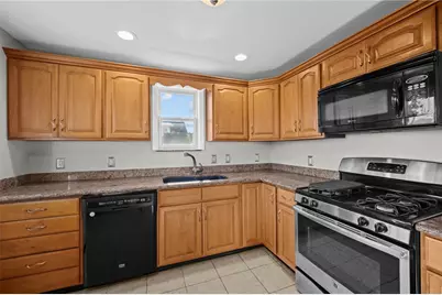 4839 Lougean Ave, Pittsburgh, PA 15207 - Photo 14