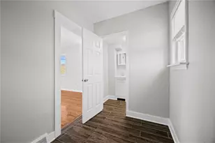 4839 Lougean Ave, Pittsburgh, PA 15207 - Photo 12